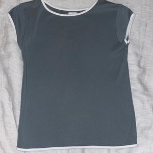 ADORABLE GREEN T-SHIRT